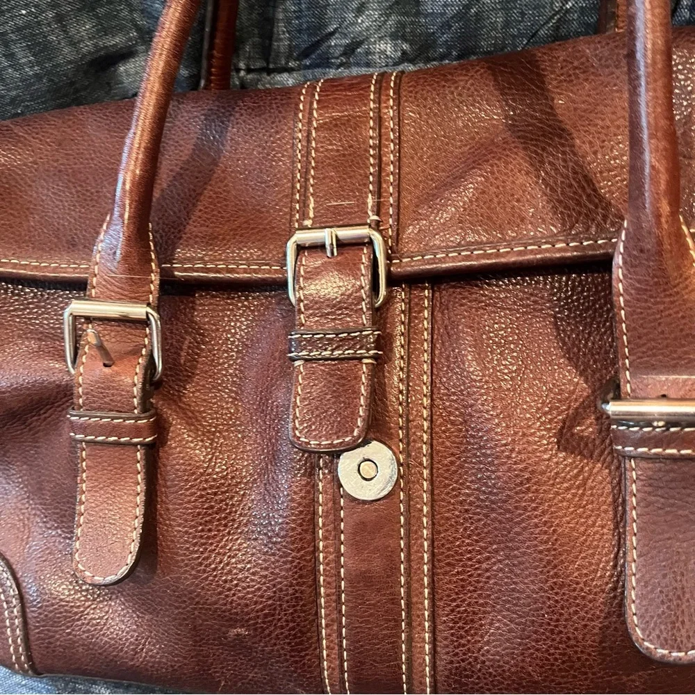 Beautiful Fossil leather purse